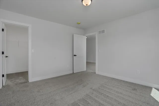 $649,900 | 359 Amelia Circle, South Lyon, MI 48178