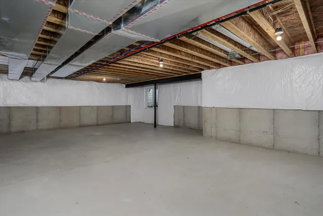 $649,900 | 359 Amelia Circle, South Lyon, MI 48178