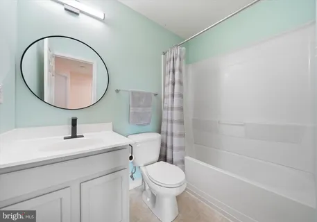 $409,900 | 2 Greenspire Lane, Smyrna, DE 19977