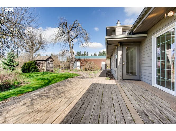 23939 Southwest Rosedale Road Beaverton, OR 97078 - Photo 26 of 28