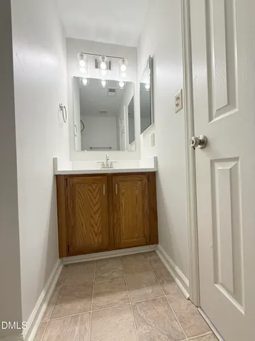 $2,000 | 1456 Barton Pl Drive, Raleigh, NC 27608