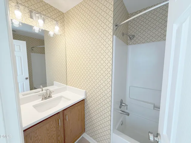 $2,000 | 1456 Barton Pl Drive, Raleigh, NC 27608