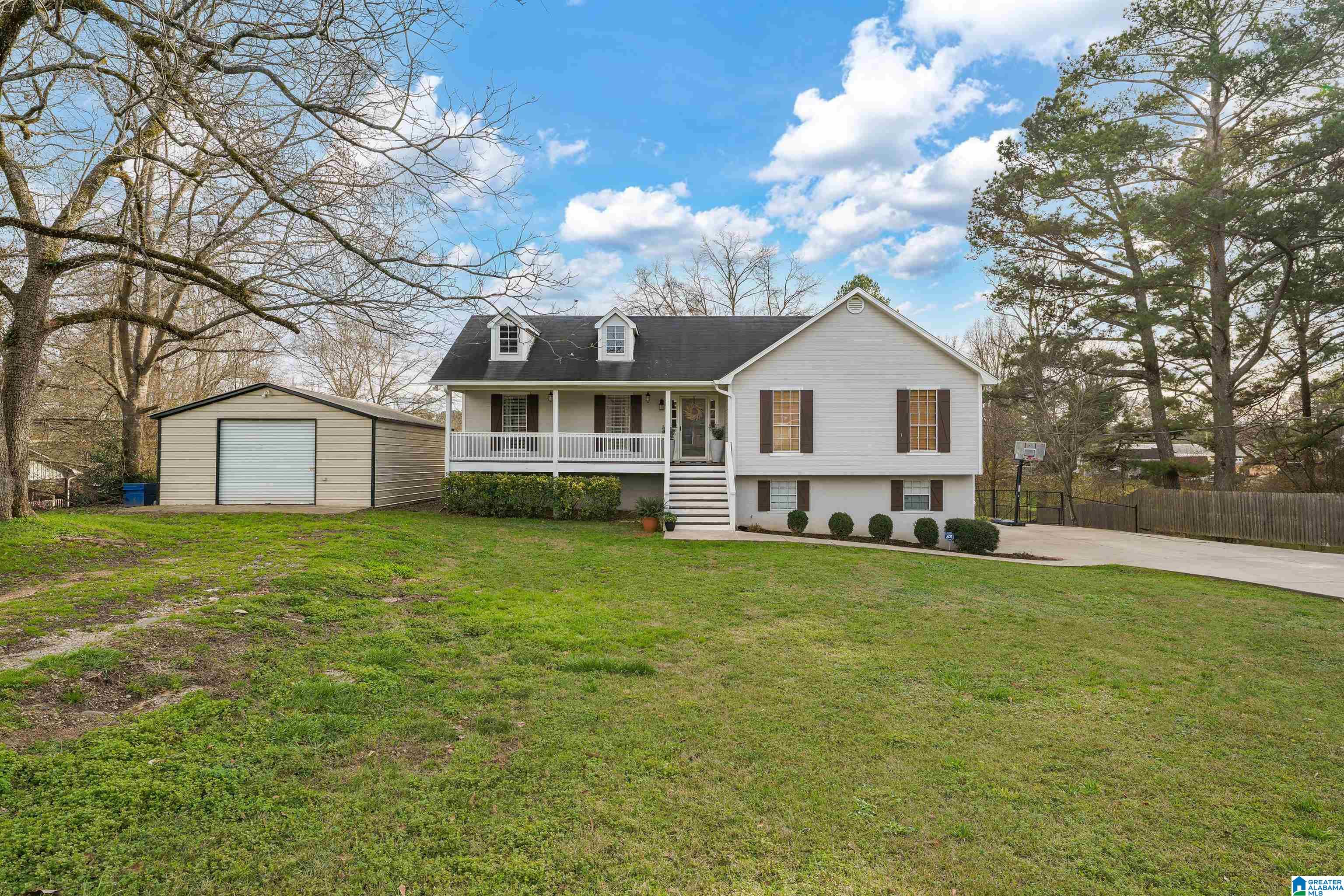 7042 Alabama Lane Adger, AL 35006 - Photo 1 of 23