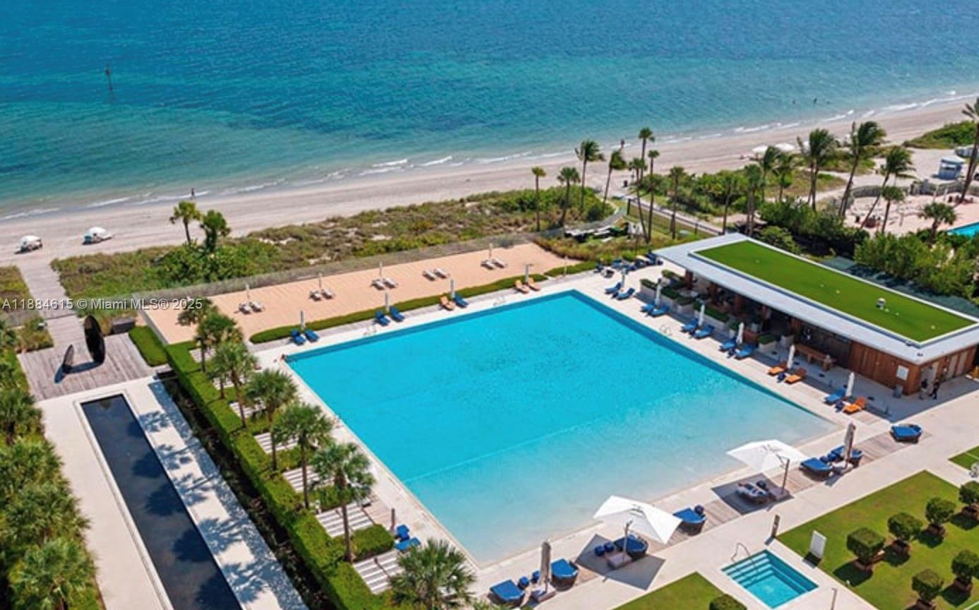 Key Biscayne Key Biscayne, FL 33149 - Photo 13 of 17 a view of a balcony with chairs