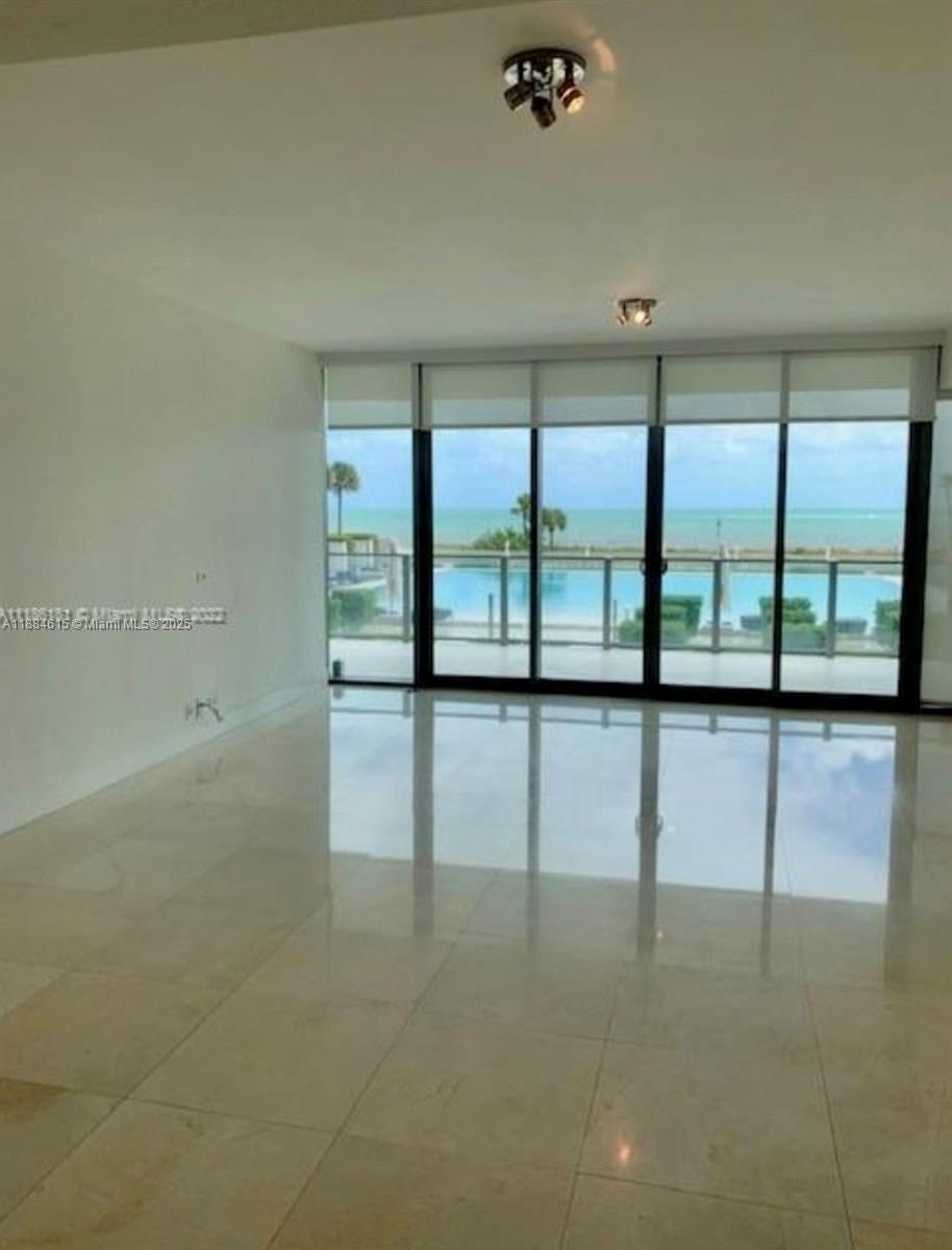 Key Biscayne Key Biscayne, FL 33149 - Photo 2 of 17 a view of water heater room