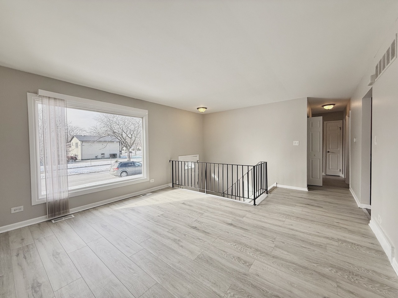 17213 Springtide Lane Hazel Crest, IL 60429 - Photo 4 of 21