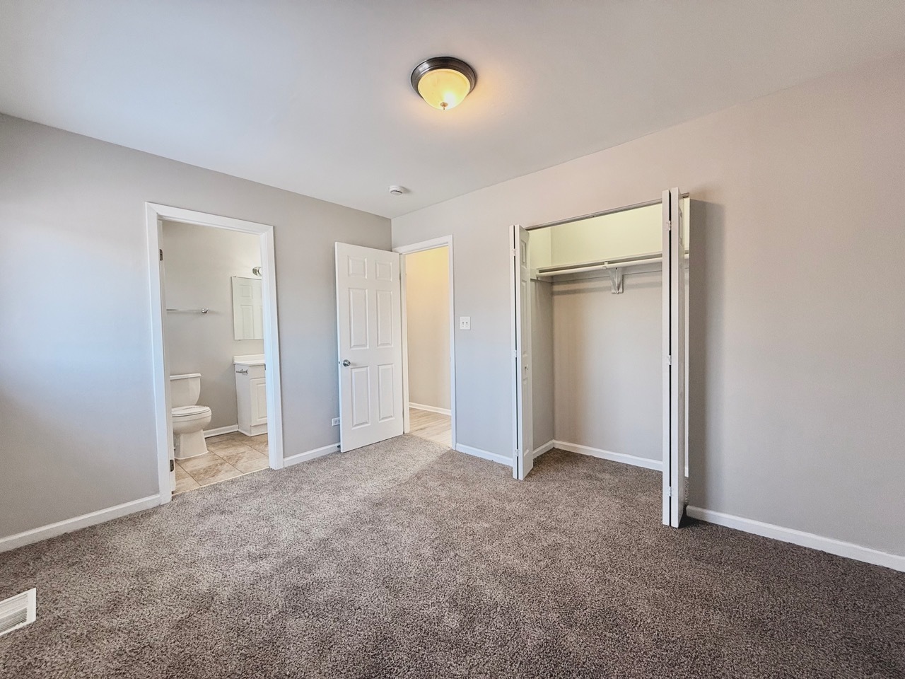 17213 Springtide Lane Hazel Crest, IL 60429 - Photo 7 of 21