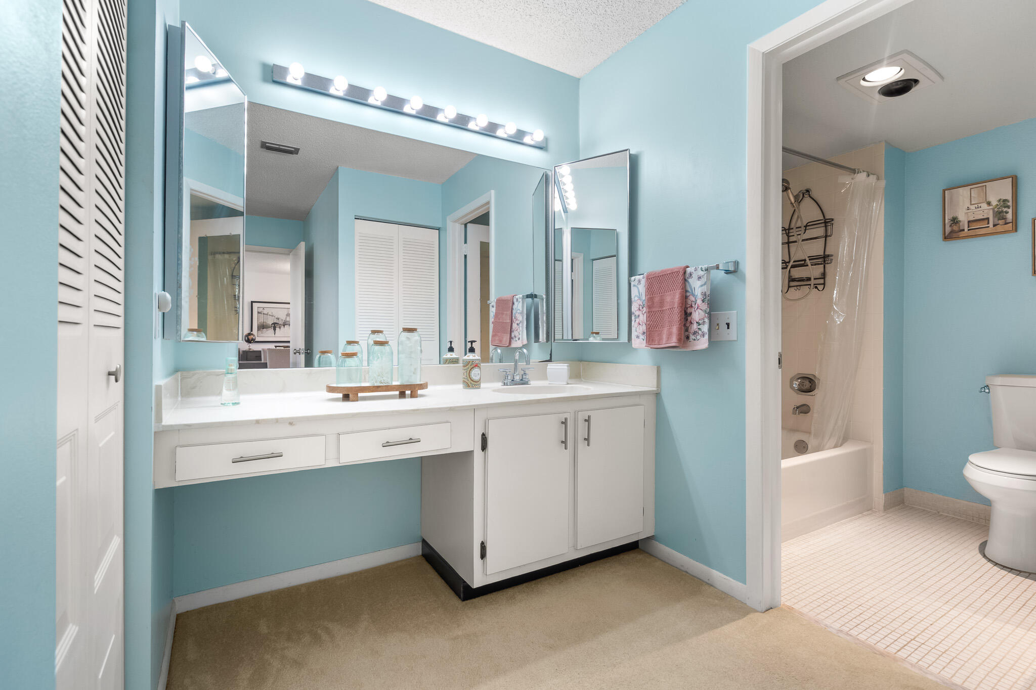 21218 Lago Circle, Unit F Boca Raton, FL 33433 - Photo 24 of 40 DSC02037
