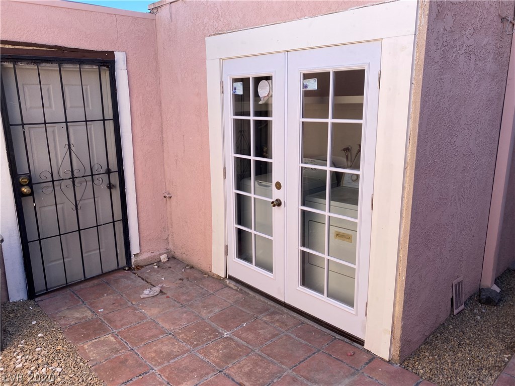2230 East Desert Inn Road Las Vegas, NV 89169 - Photo 33 of 36