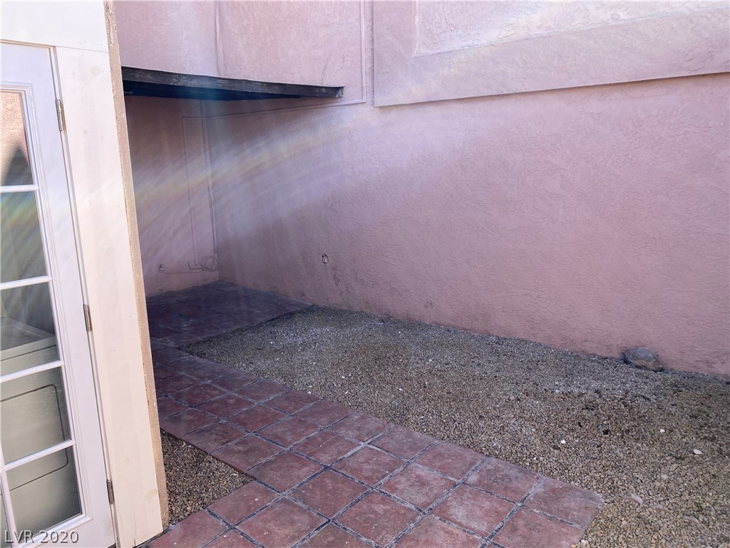 2230 East Desert Inn Road Las Vegas, NV 89169 - Photo 34 of 36