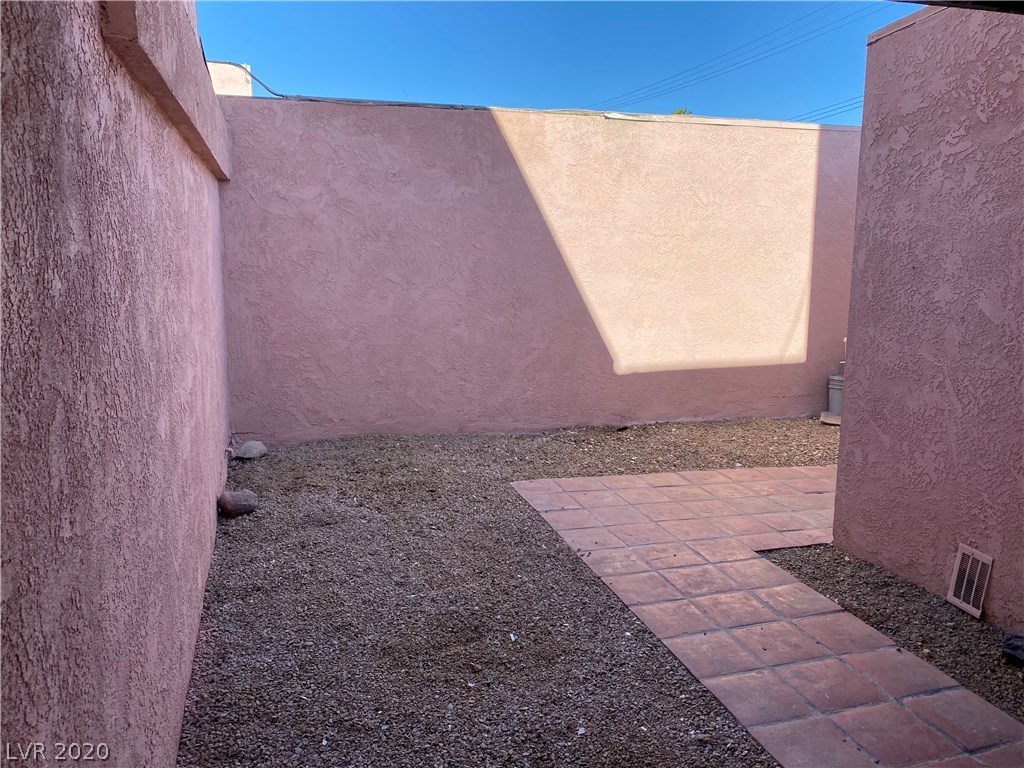 2230 East Desert Inn Road Las Vegas, NV 89169 - Photo 35 of 36