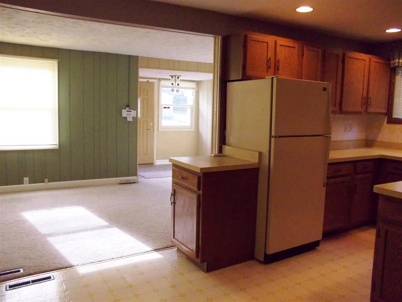 722 Taft Road Rockford, IL 61109 - Photo 8 of 18 Gallery Image 8