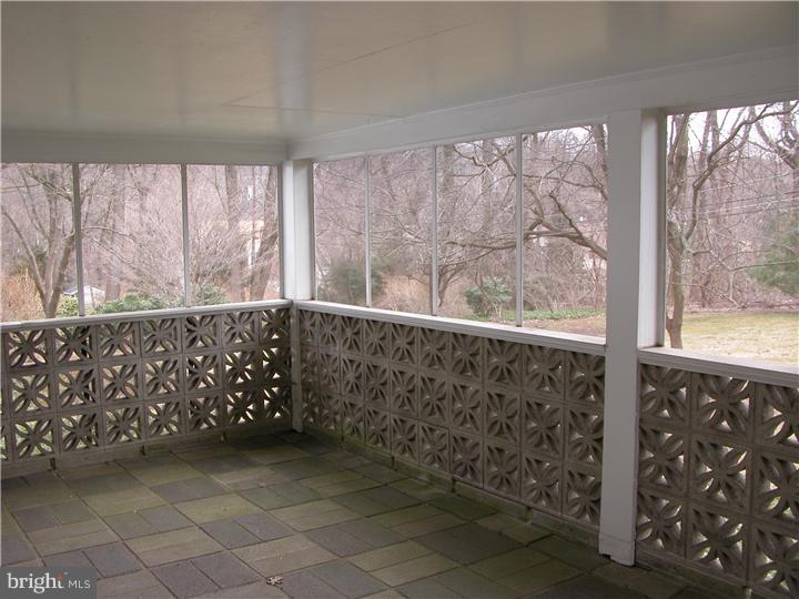 140 Greyhorse Road Willow Grove, PA 19090 - Photo 14 of 24 Porch