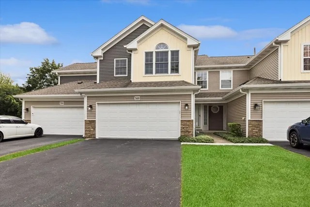 $335,000 | 388 East Tall Oaks Lane, Unit 388, Itasca, IL 60143