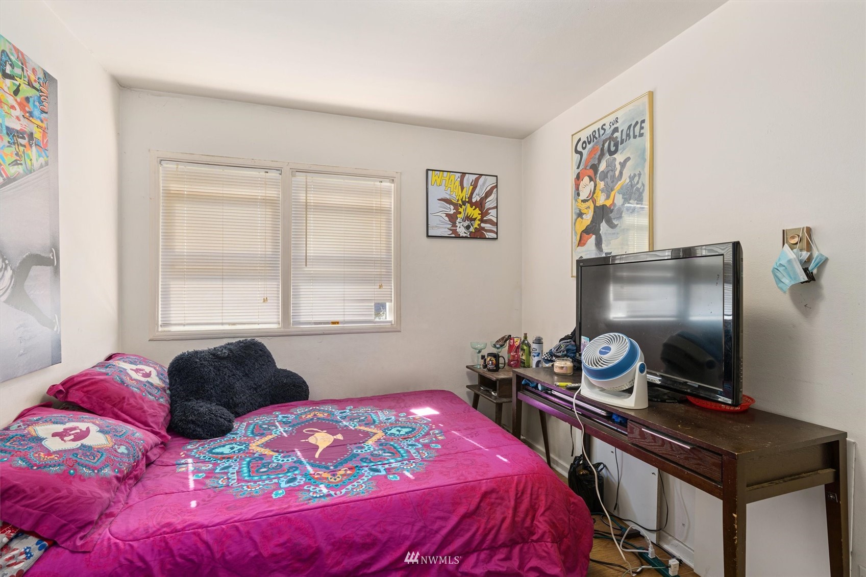 1005 Lane Place, Unit A&B Everett, WA 98203 - Photo 24 of 31 a bedroom with a bed and a window