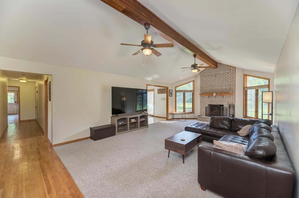 24031 South Schoolhouse Road Manhattan, IL 60442 - Photo 12 of 44