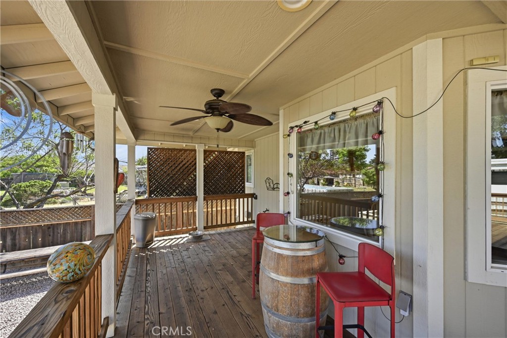 18650 Horseshoe Road Hidden Valley Lake, CA 95467 - Photo 20 of 26 a living room with furniture