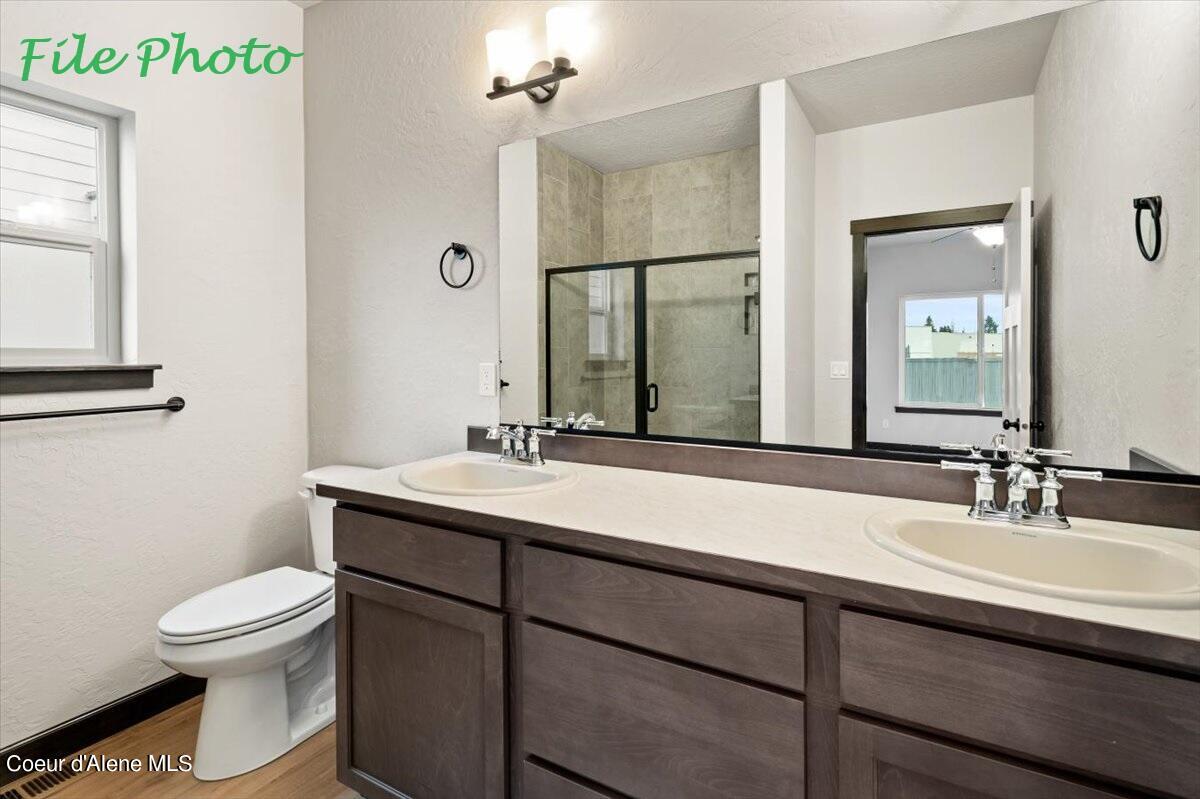 1108 Jersey Street Sandpoint, ID 83864 - Photo 18 of 38 Master Bath