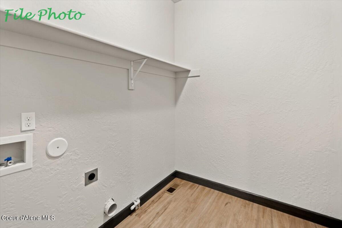 1108 Jersey Street Sandpoint, ID 83864 - Photo 24 of 38 Laundry Room