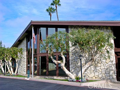 283 Cambridge Way Newport Beach, CA 92660 - Photo 20 of 33