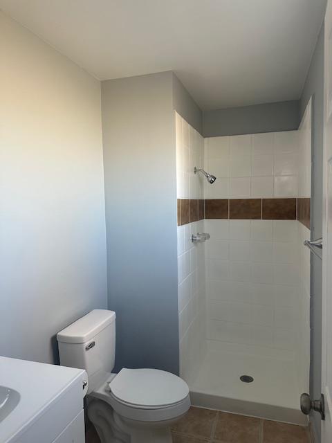 5558 Lake Alpaugh Ca Alpaugh, CA 93201 - Photo 12 of 14 a bathroom with a toilet and a shower