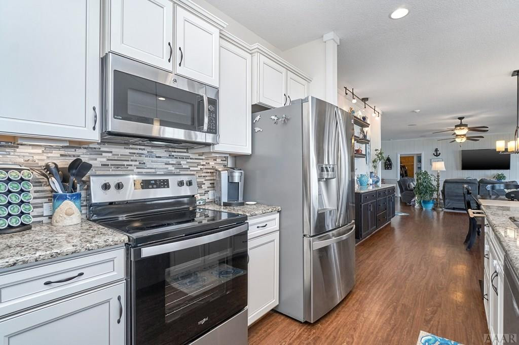 996 Waterlily Road Coinjock, NC 27923 - Photo 20 of 69 Gallery Image 20