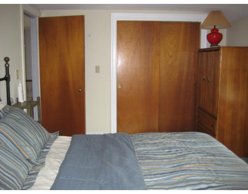 290 Hunting Road Needham, MA 02494 - Photo 17 of 22