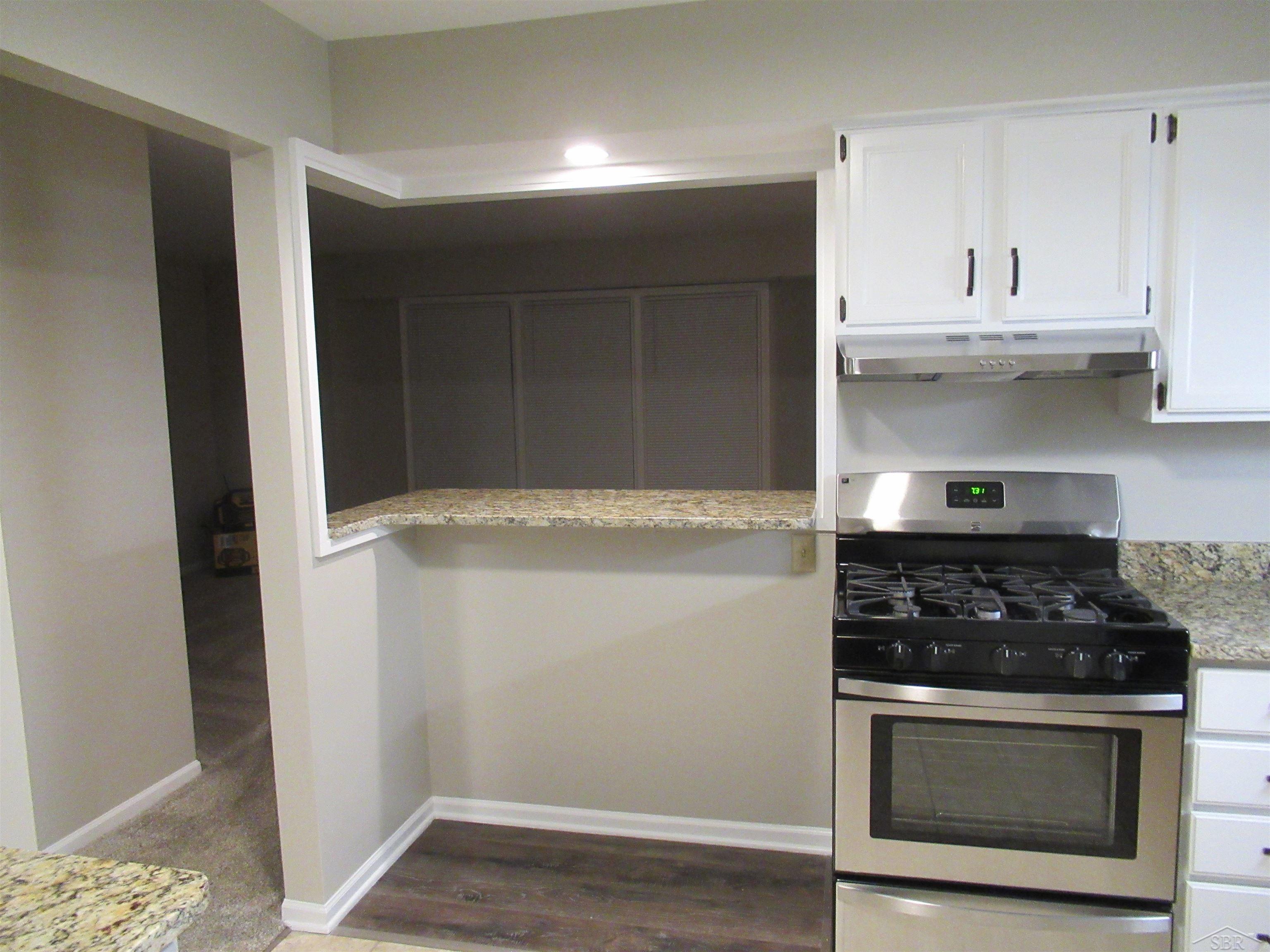 4752 Shattuck Road Saginaw, MI 48603 - Photo 15 of 26 50099847-14.JPG
