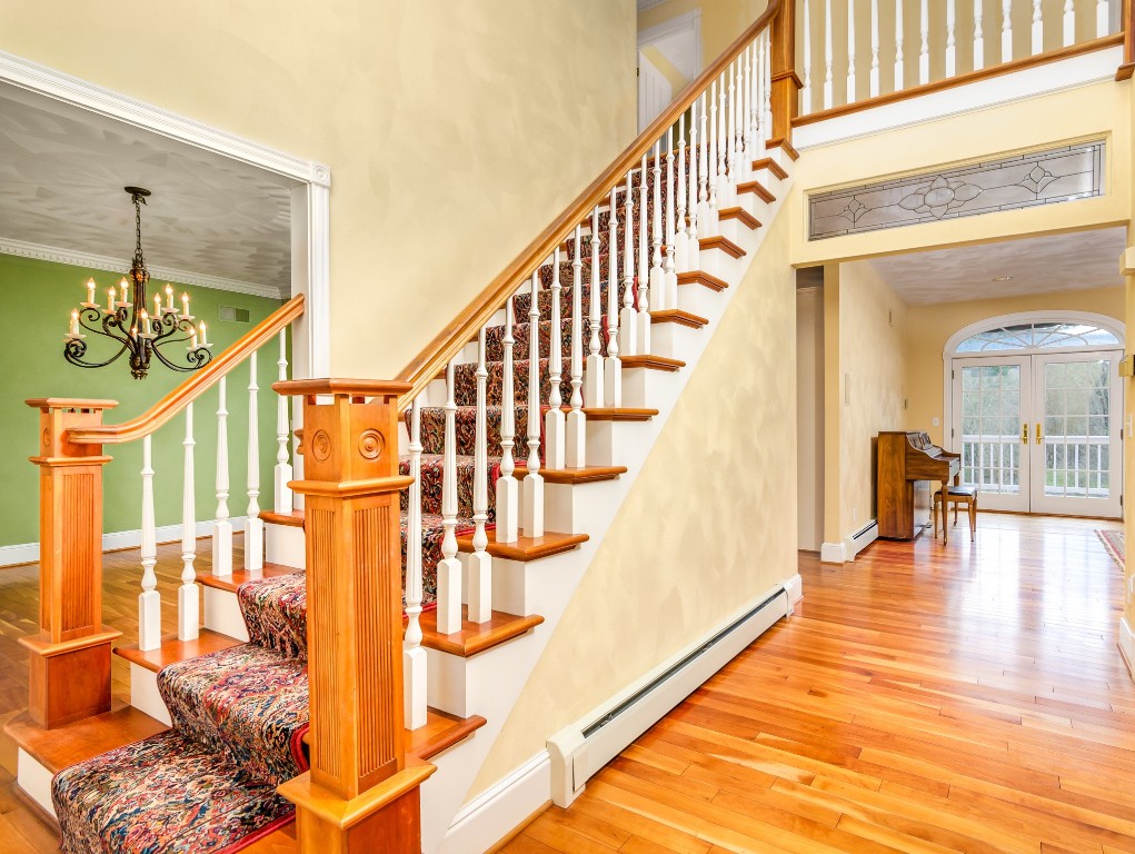346 Foster Road Vestal, NY 13850 - Photo 3 of 34 Gallery Image 3