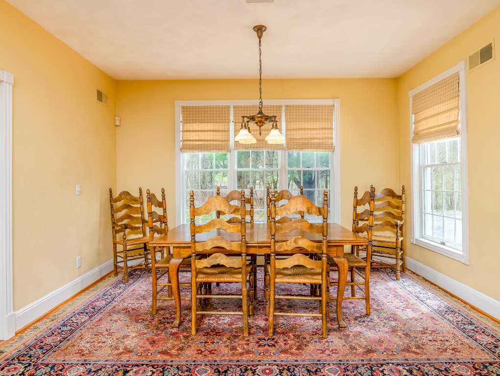 346 Foster Road Vestal, NY 13850 - Photo 9 of 34 Gallery Image 9