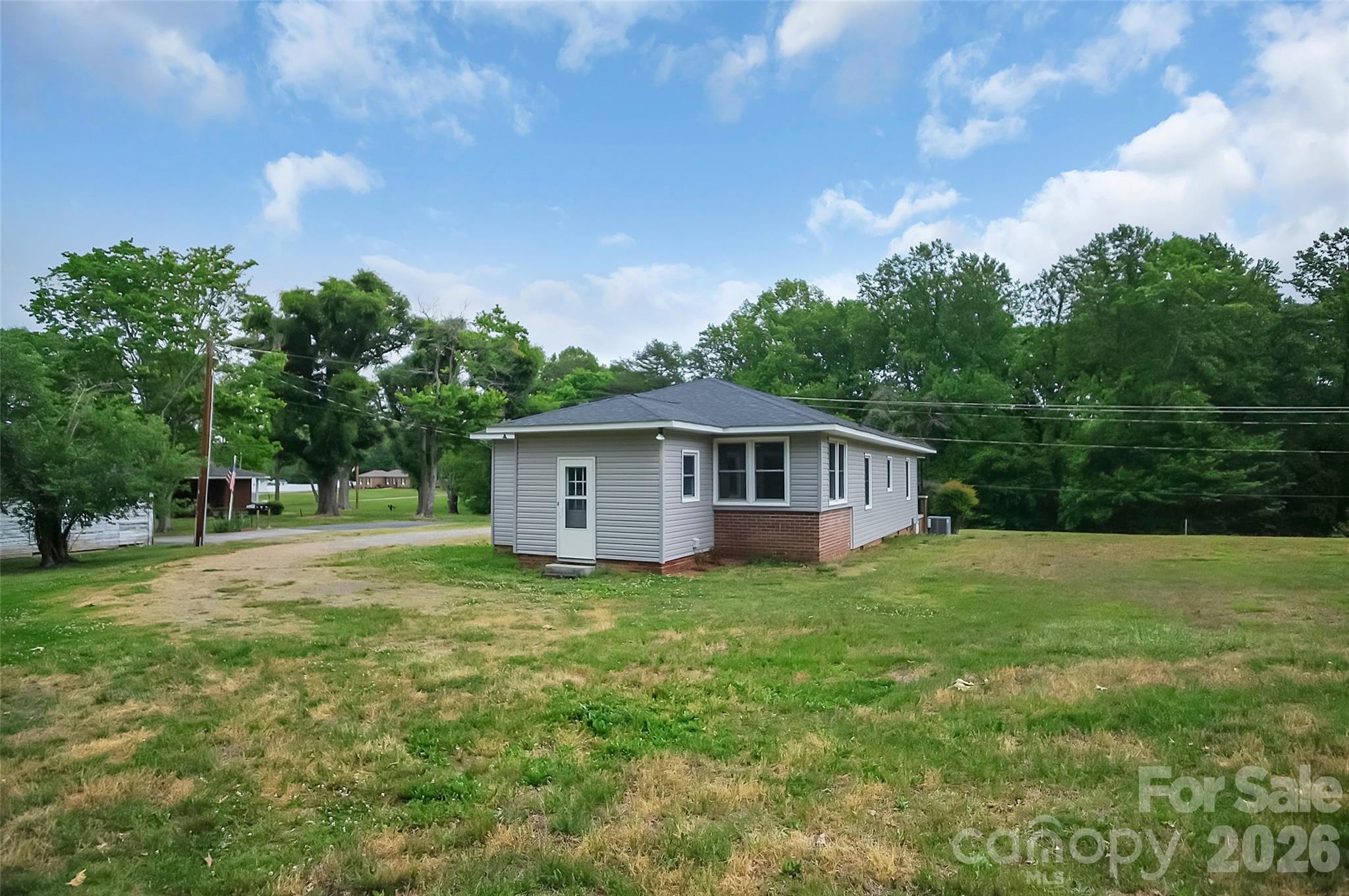 273 Stanley Spencer Mountain Road Gastonia, NC 28056 - Photo 13 of 38