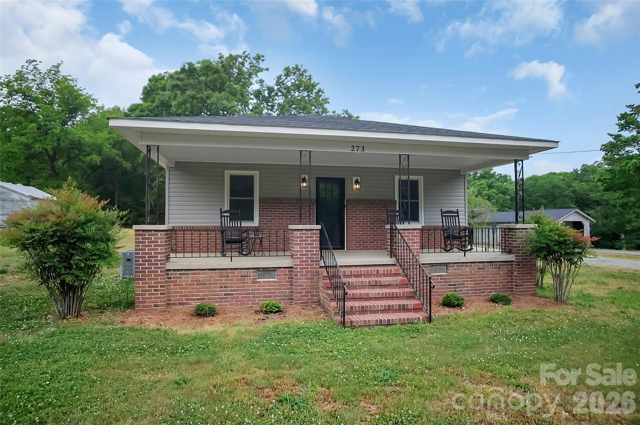 273 Stanley Spencer Mountain Road Gastonia, NC 28056 - Photo 4 of 38