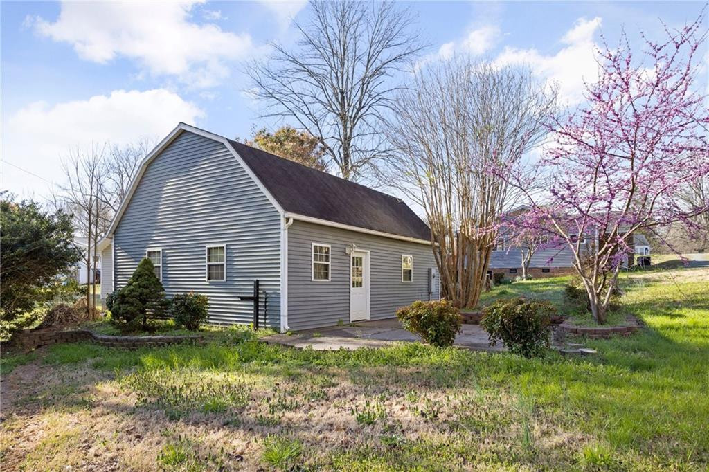 2310 Swepsonville Road Graham, NC 27253 - Photo 8 of 35 Gallery Image 8