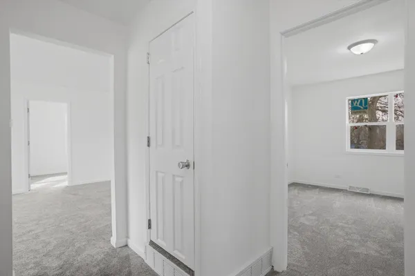 $239,900 | 54 Hillcrest Avenue, Fox Lake, IL 60020