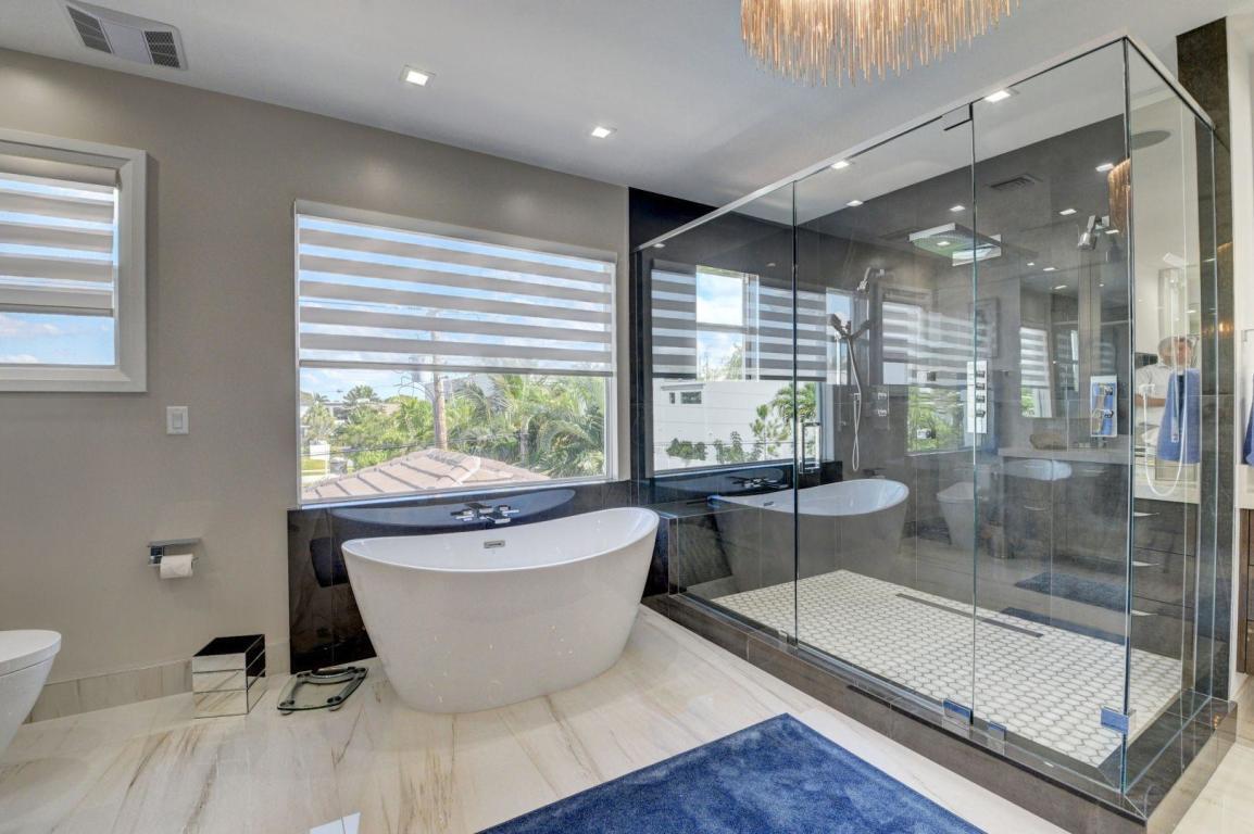 255 Northeast 3rd Court Boca Raton, FL 33432 - Photo 13 of 19 master bathroom