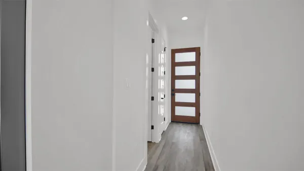 $1,850 | 21200 Portsmouth Cove, Unit 4, Lago Vista, TX 78645