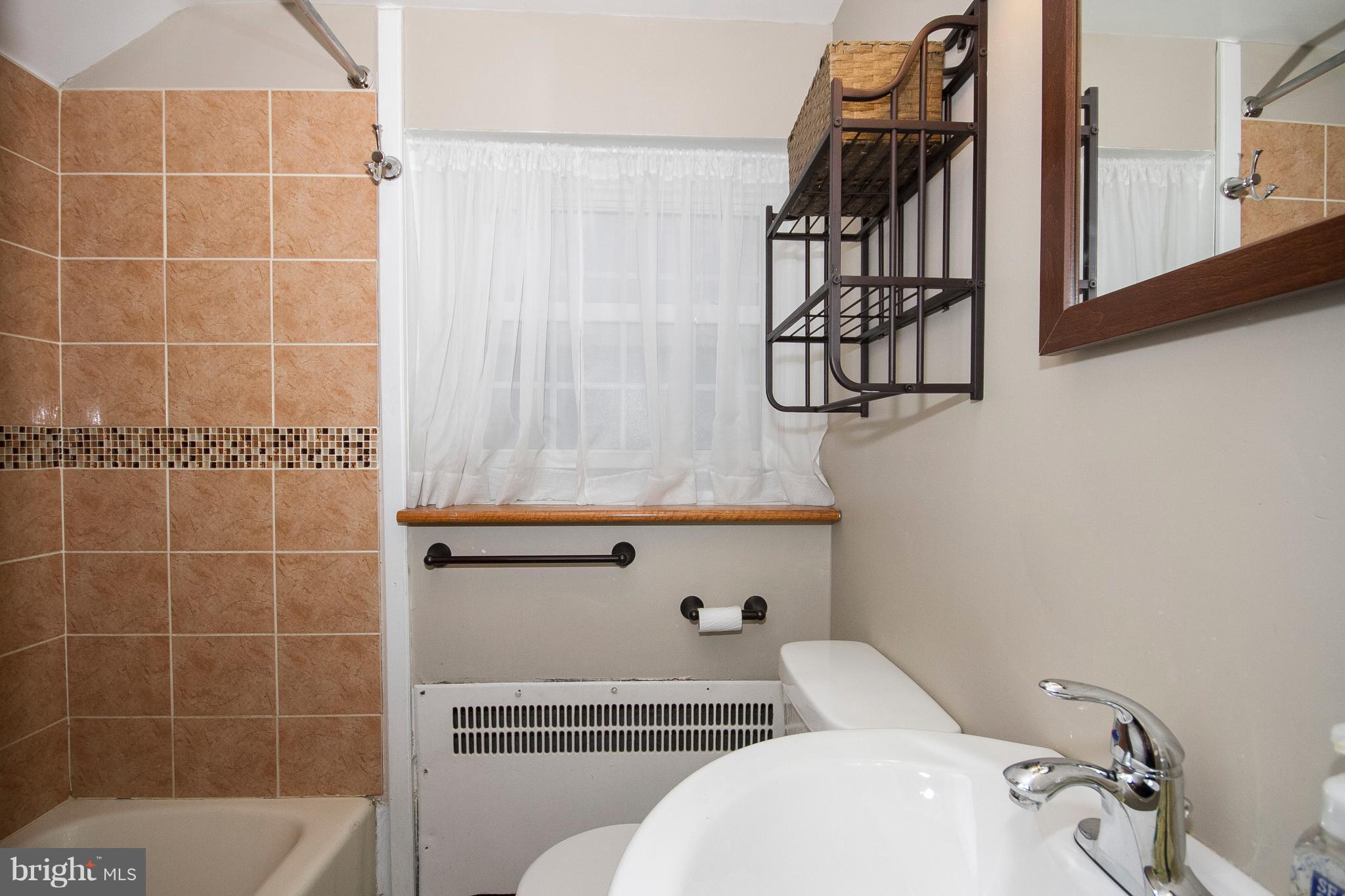 3604 Croydon Road Baltimore, MD 21207 - Photo 19 of 26 Bedroom (Master)