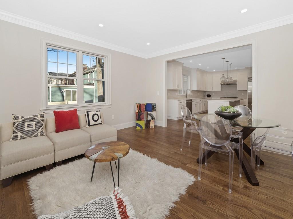 10 Elinor Road Newton, MA 02461 - Photo 6 of 28 Gallery Image 6