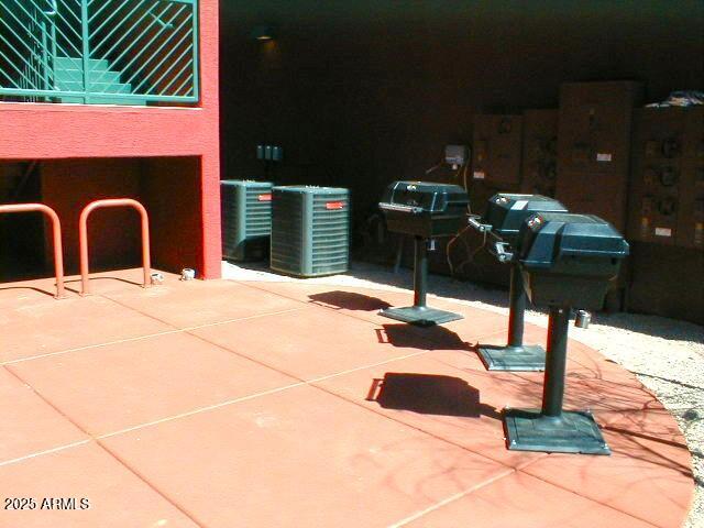 1117 East 8th Street, Unit 3001 Tempe, AZ 85281 - Photo 15 of 16 a front view of a house with parking space