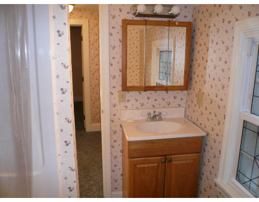 86 Holyoke Road Westfield, MA 01085 - Photo 14 of 16 Gallery Image 14