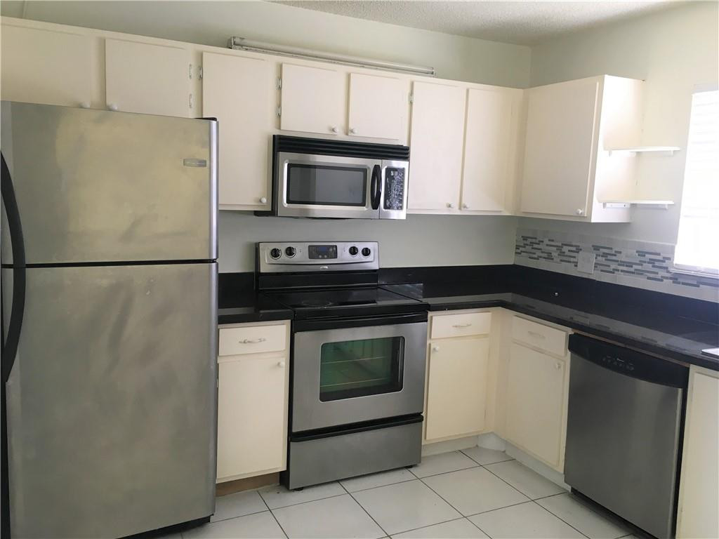 3370 Beau Rivage Drive, Unit A1 Pompano Beach, FL 33064 - Photo 6 of 22 Photo 6