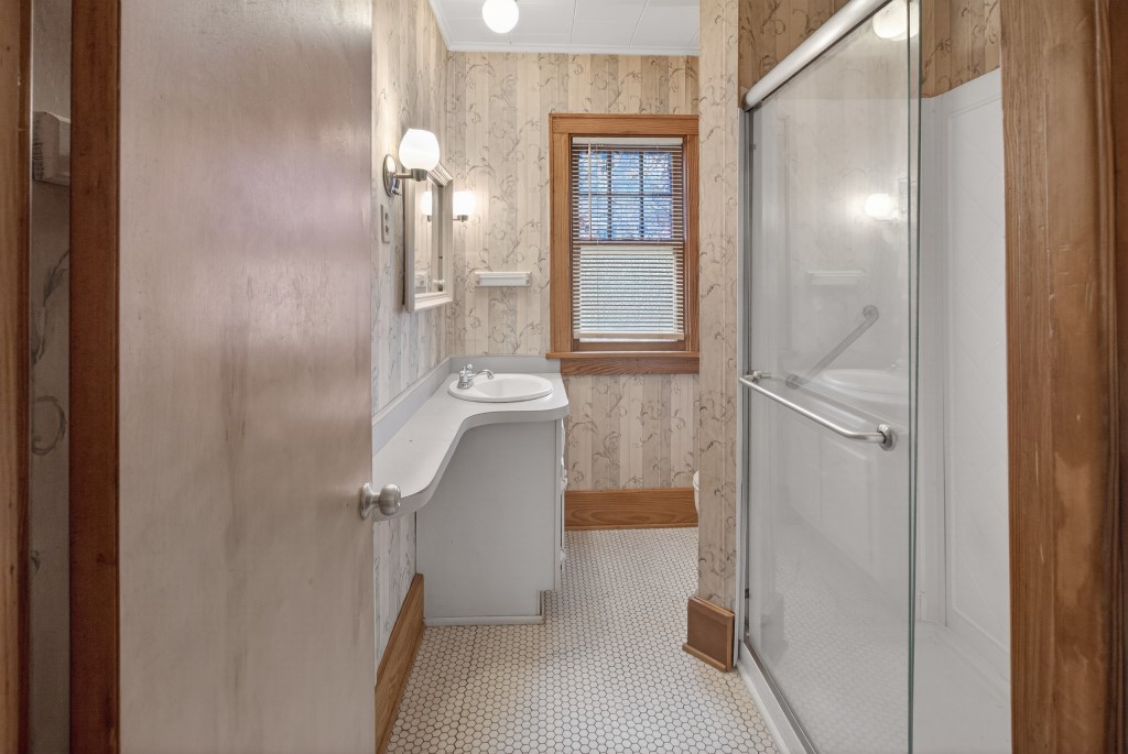 203 Elham Road Gates, NY 14624 - Photo 28 of 47