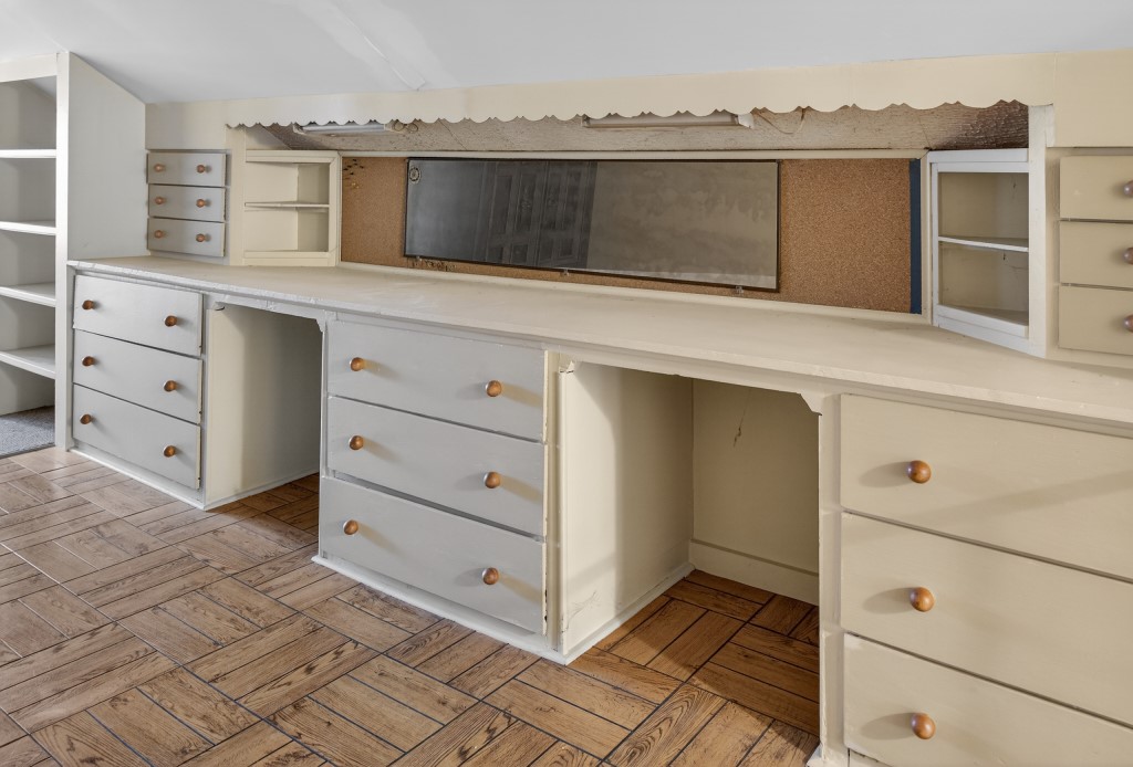 203 Elham Road Gates, NY 14624 - Photo 30 of 47