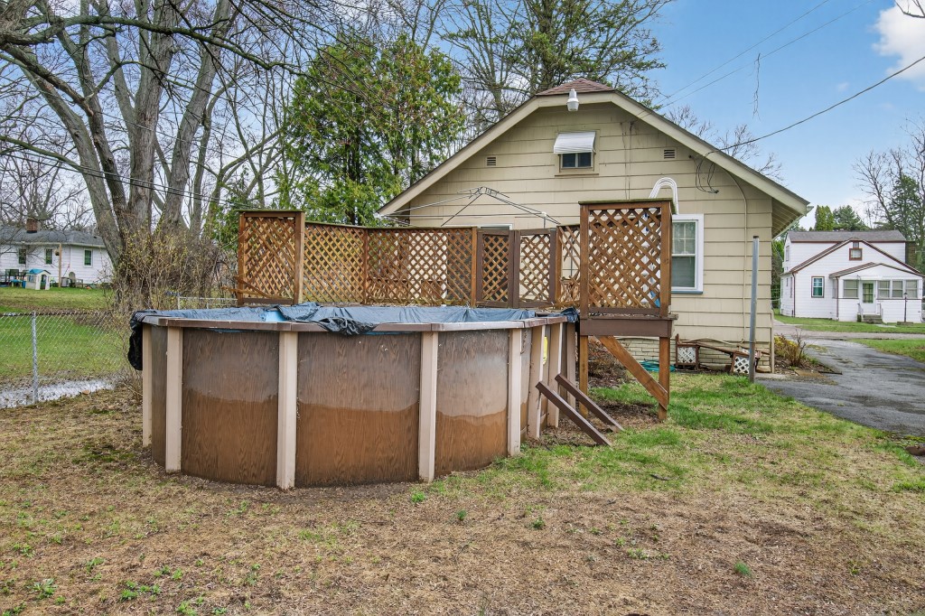 203 Elham Road Gates, NY 14624 - Photo 41 of 47