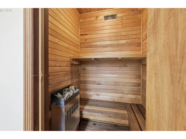 $1,099,000 | 2804 Arline Way, Eugene, OR 97403