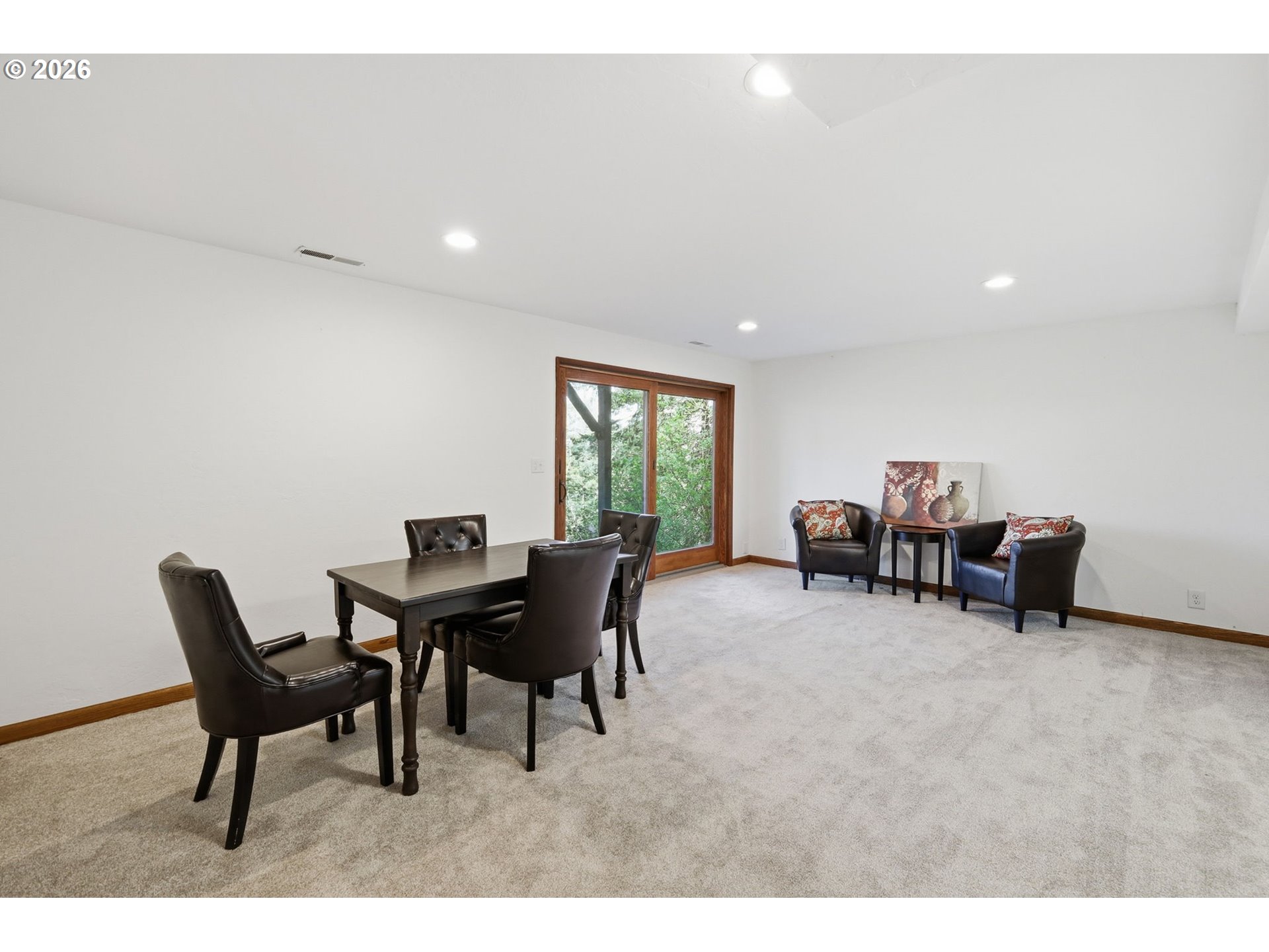 2804 Arline Way Eugene, OR 97403 - Photo 29 of 48