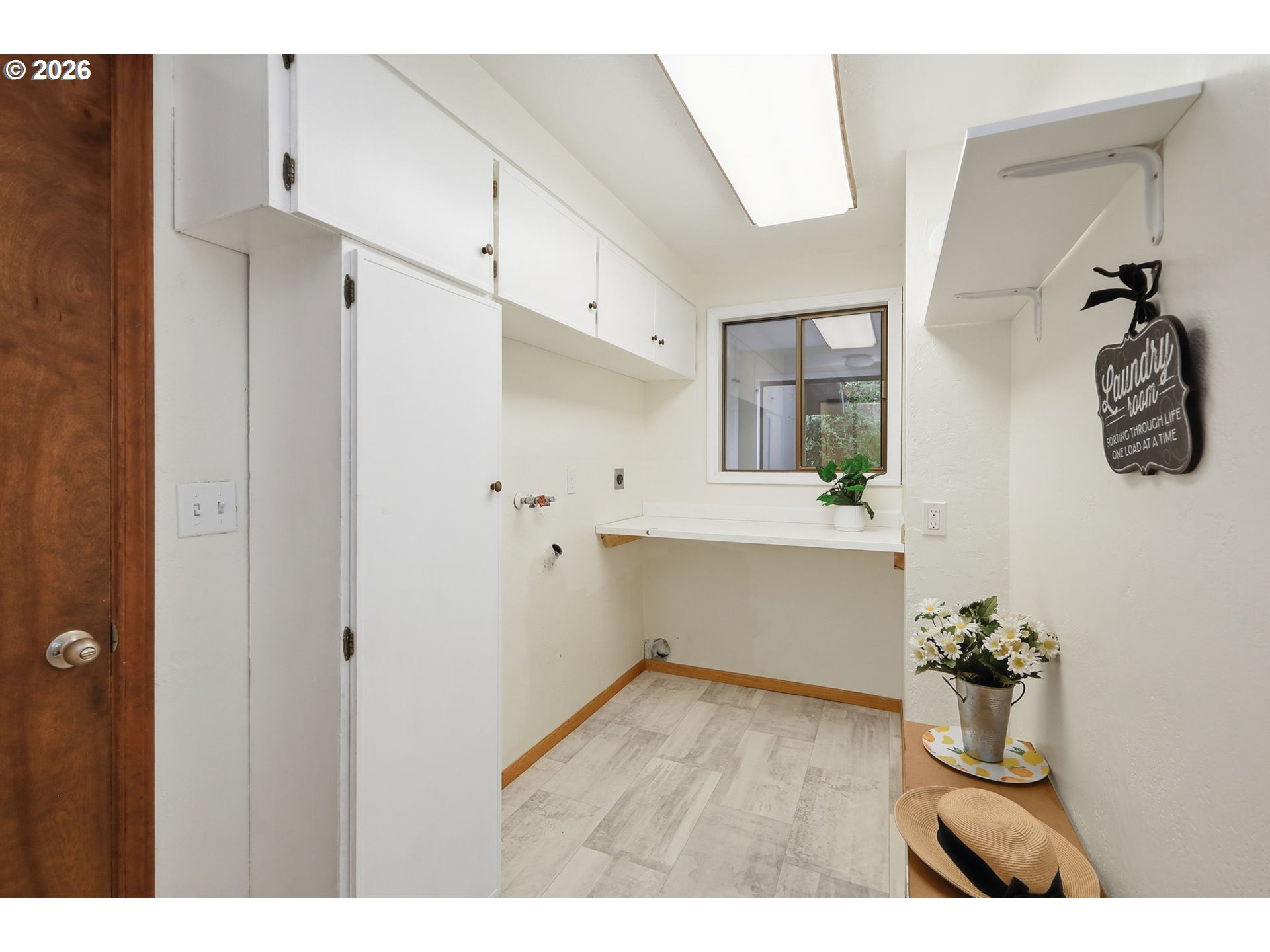 2804 Arline Way Eugene, OR 97403 - Photo 34 of 48