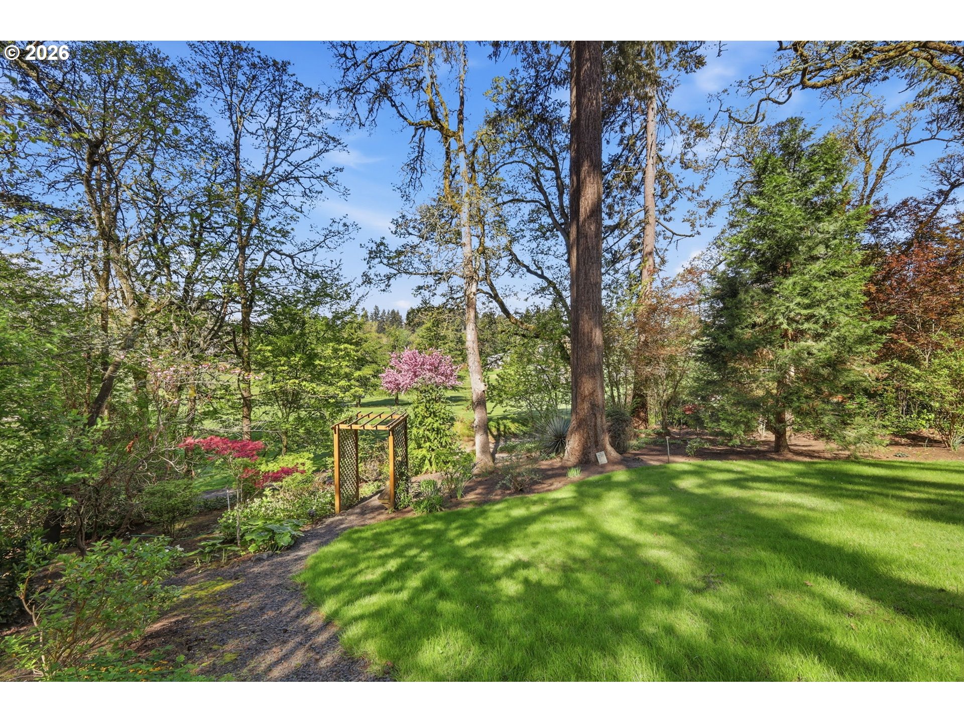 2804 Arline Way Eugene, OR 97403 - Photo 46 of 48