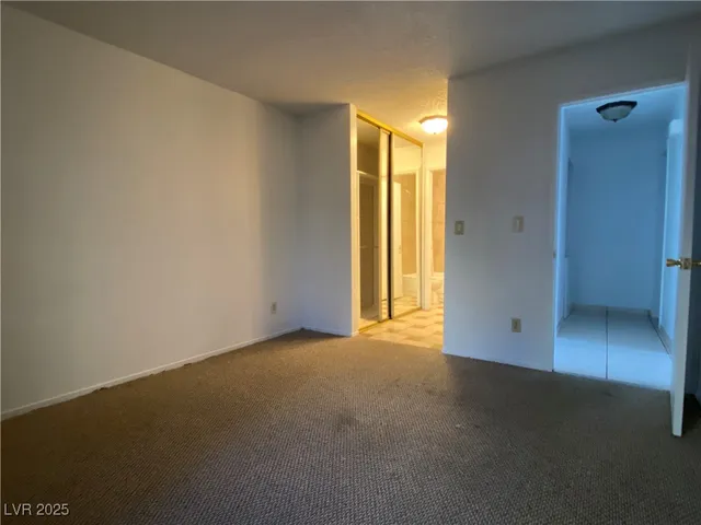 $1,295 | 4872 Nara Vista Way, Unit 104, Las Vegas, NV 89103