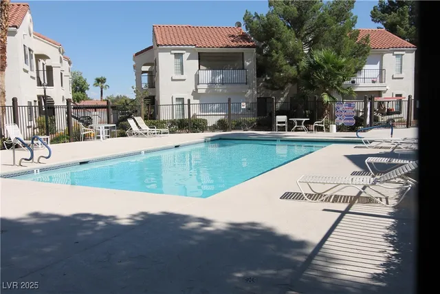 $1,295 | 4872 Nara Vista Way, Unit 104, Las Vegas, NV 89103